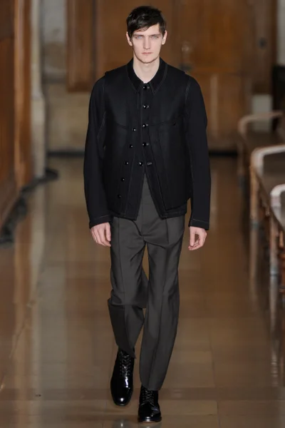 Look 23